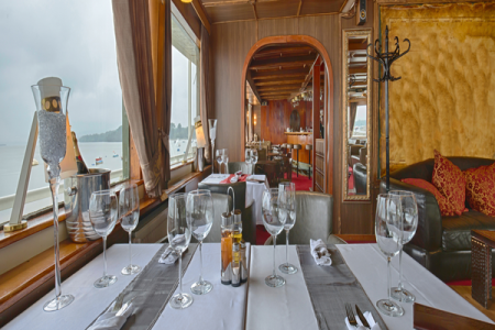Lunch Cruising Restaurants