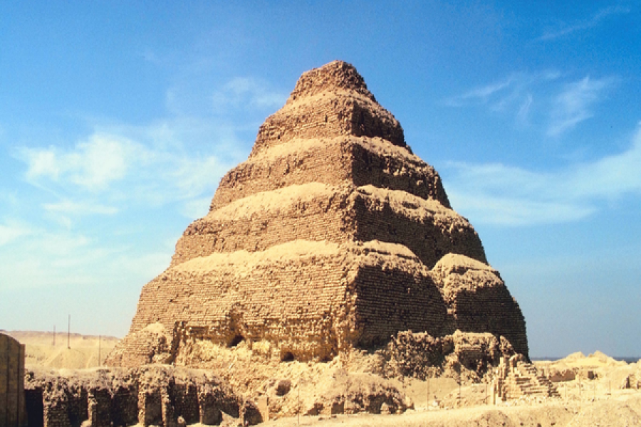 Day Tour to Pyramids, Memphis & Sakkara